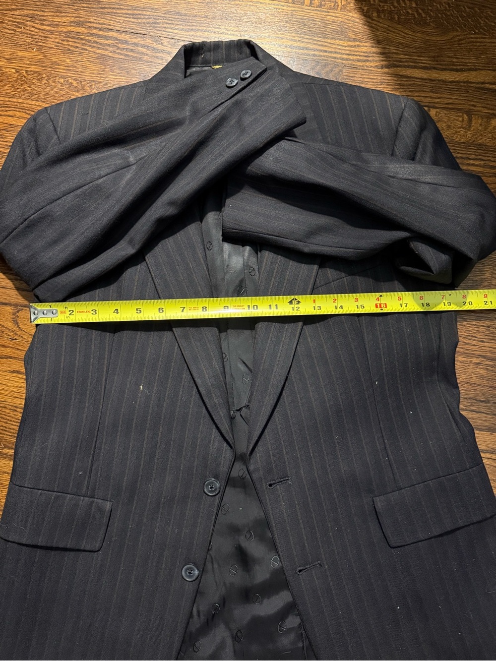 Dior Men's Vintage Black Pinstriped Sport Coat Blazer - Picture 11 of 11